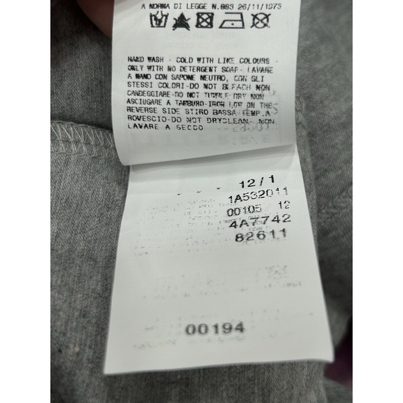 NWT FIORUCCI Gray Printed Demode Cest Chic Graphic Tank Top Spray Paint Size L - Picture 6 of 9